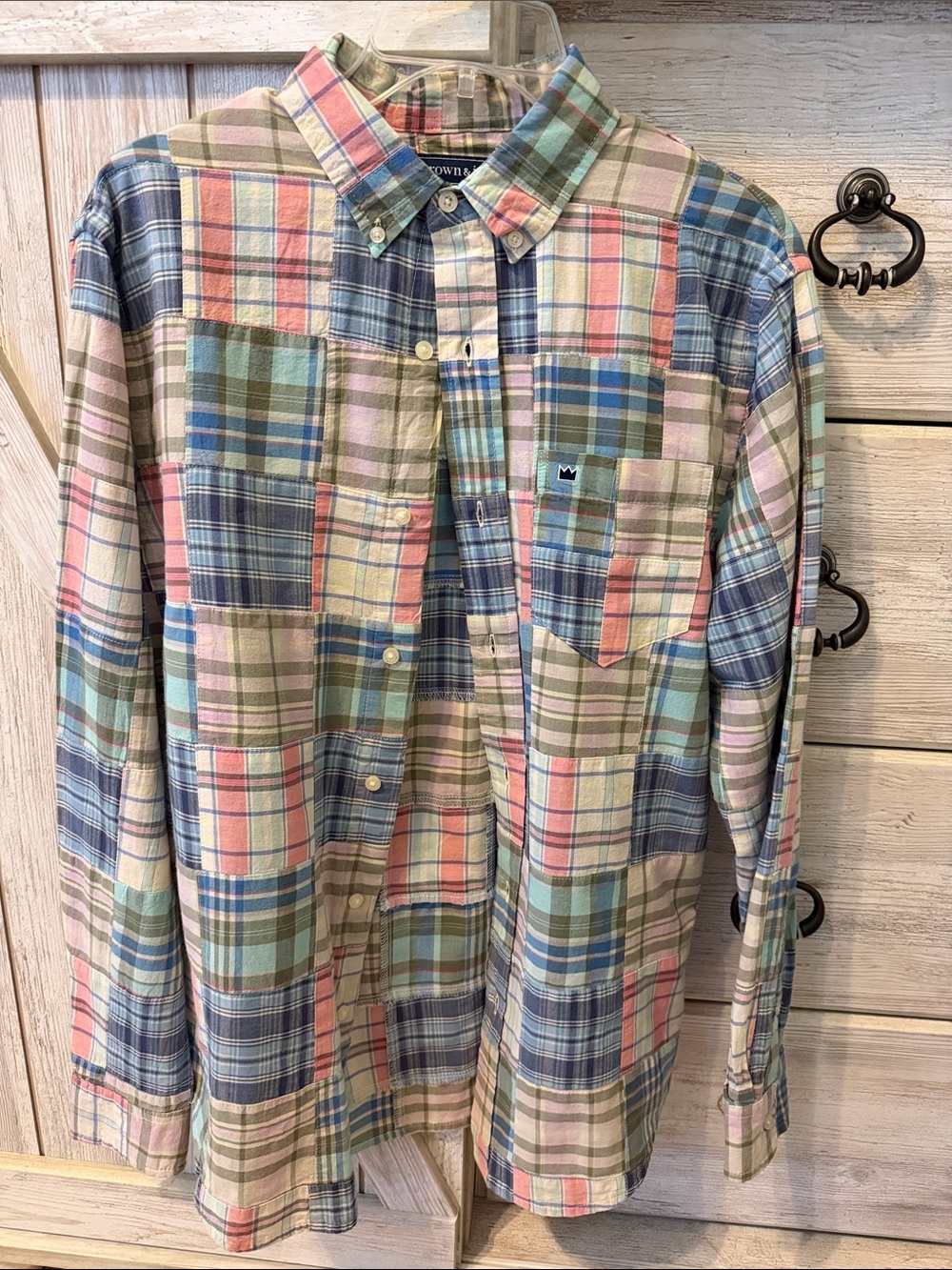 Crown & Ivy Men’s Pastel Plaid Button-Down Shirt